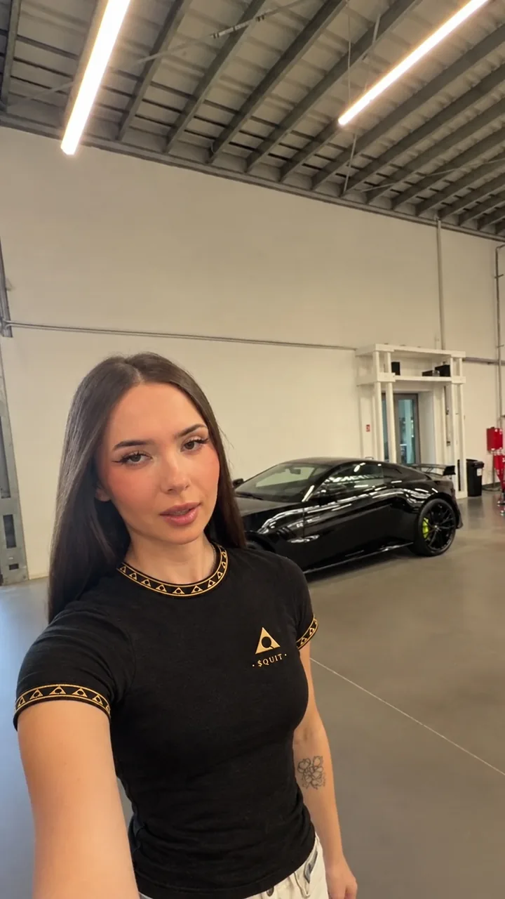 BAMBI: SUPERCAR GARAGE FIT CHECK